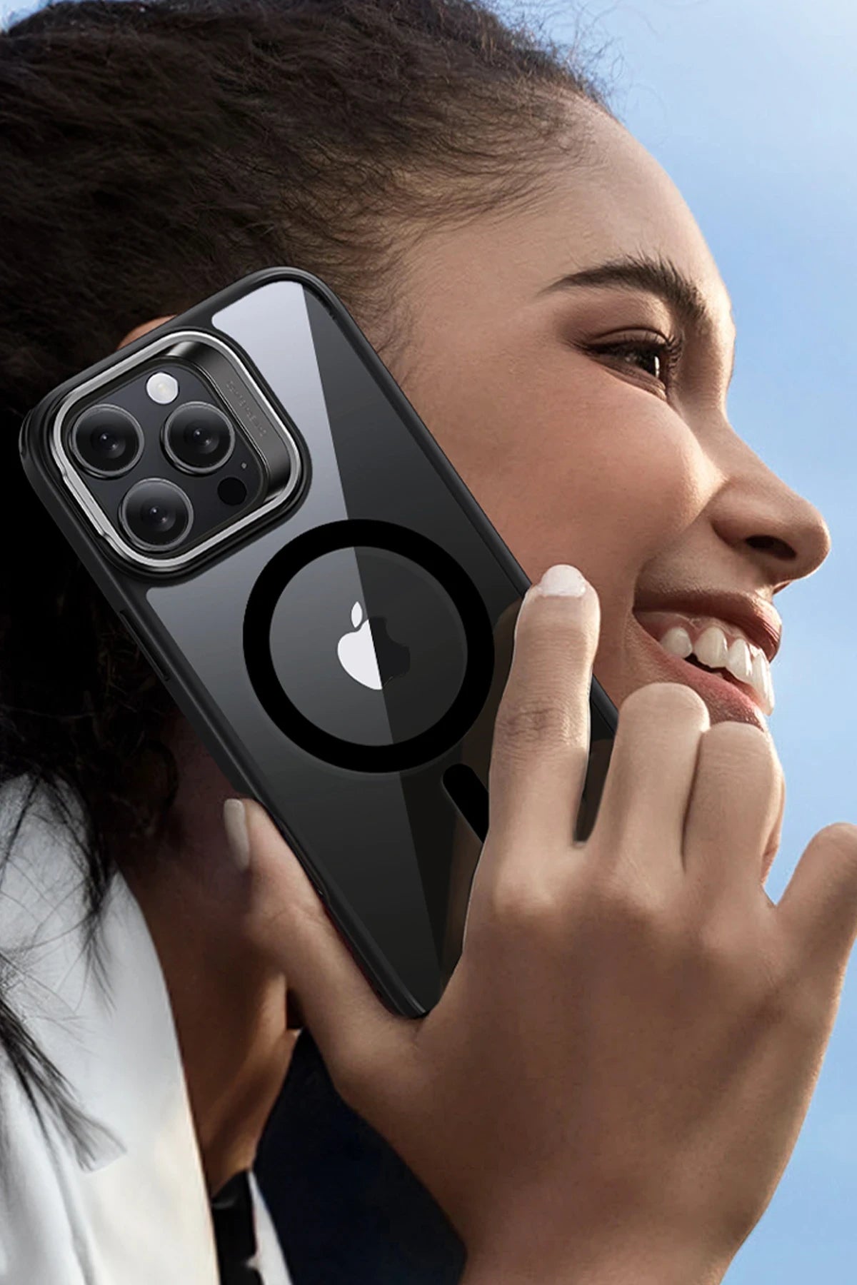 ESR Apple iPhone 16 Pro Max Classic Hybrid Magsafe Standlı Kapak + Cam Hediyeli Set - Siyah