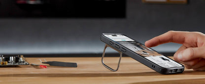 ESR Apple iPhone 15 Pro Max Kılıf Classic Kickstand Hibrit Halolock Magsafe - Şeffaf Siyah